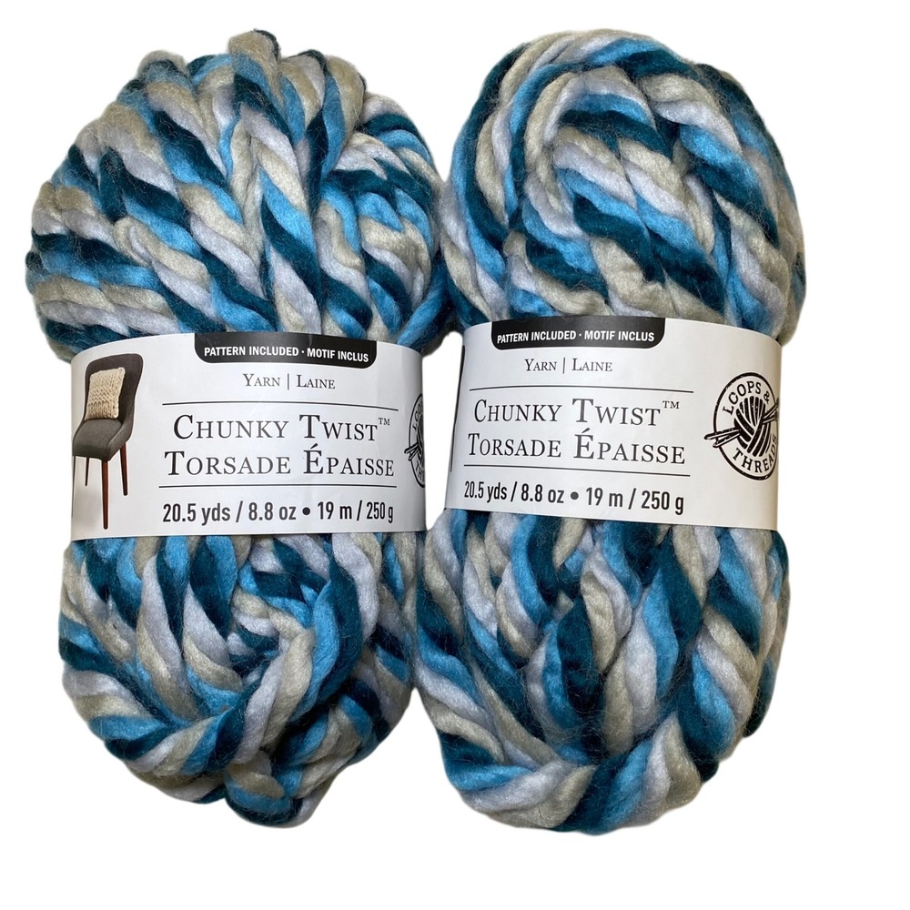 Lot of 2 Loops & Threads Chunky‎ Twist Jumbo Yarn Blue Navy Silver Grey #1907